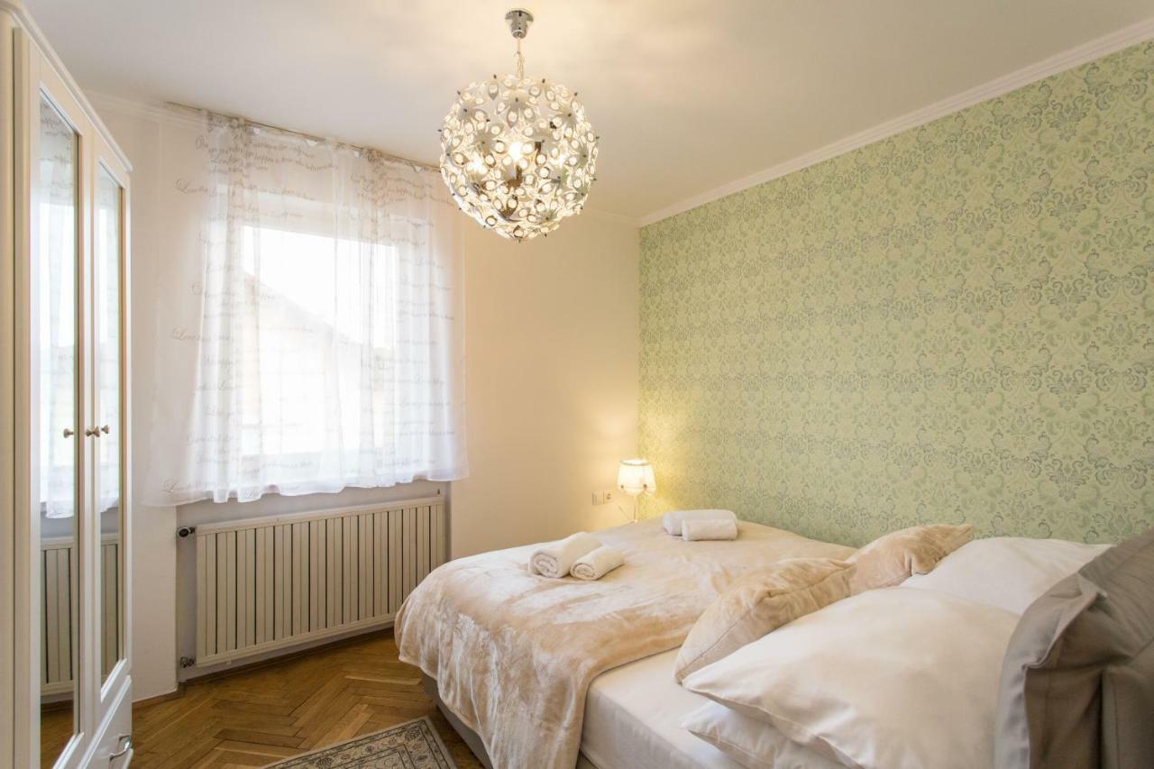 Vacation House Artorius Ljubljana Exterior photo